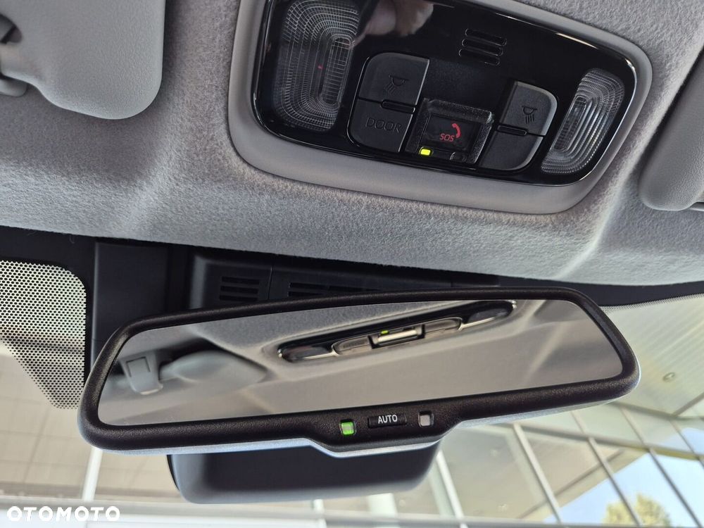 Toyota Yaris Hybrid 1.5 Style - 20