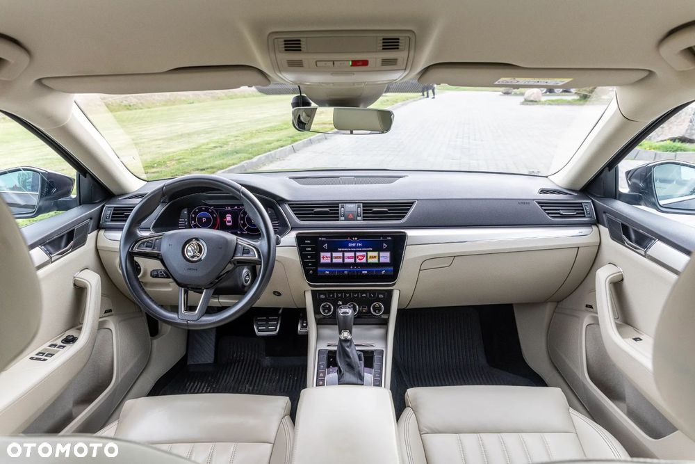 Skoda Superb 2.0 TSI 4x4 L&K DSG - 14