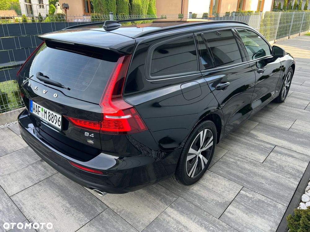 Volvo V60 B4 D Geartronic Momentum Pro - 19
