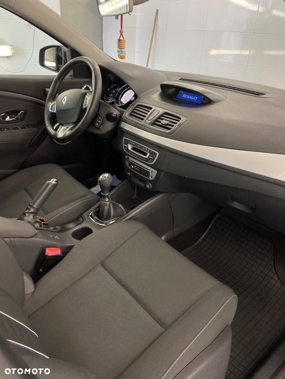 Renault Megane 1.5 dCi Dynamique - 6