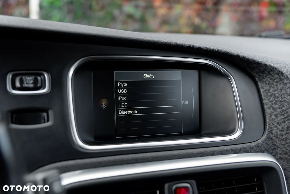Volvo V40 Cross Country T4 AWD Geartronic Momentum - 34
