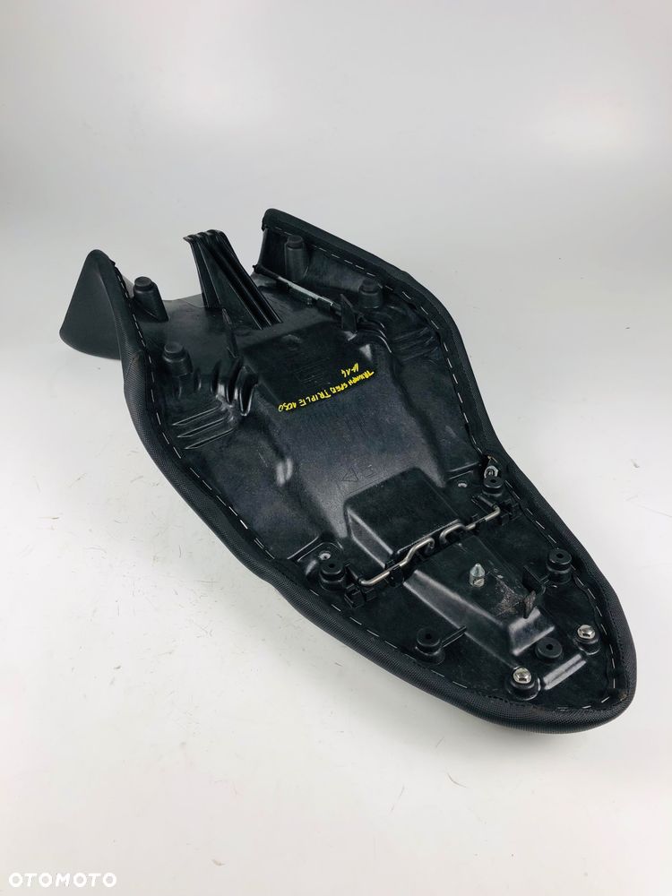 Triumph Speed Triple 1050 11-14 siedzenie kanapa fotel - 6