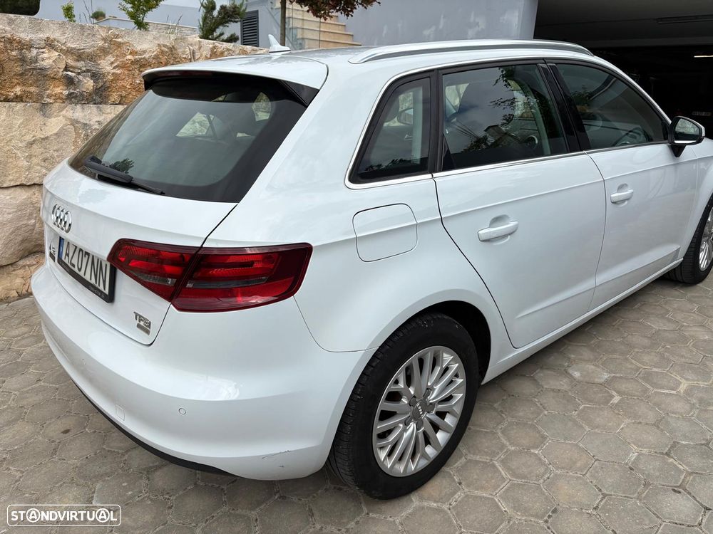 Audi A3 - 8