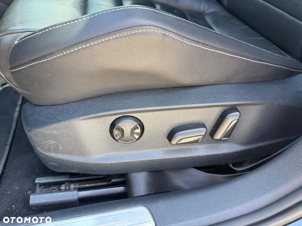 Volkswagen Golf GTD 2.0 TDI SCR DSG - 21