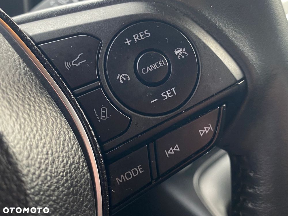 Toyota Corolla 1.8 Hybrid Comfort - 21