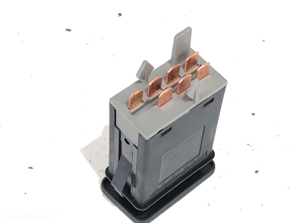 WŁĄCZNIK ŚWIATEŁ AWARYJNYCH  SEAT LEON (1M1) 1999 - 2006 1.9 TDI 81 kW [110 KM] olej napędowy - 3