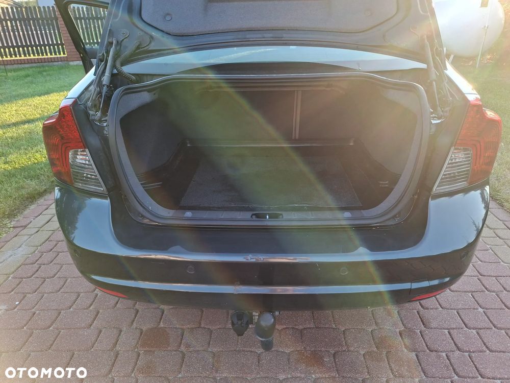 Volvo S40 2.0D Momentum - 10