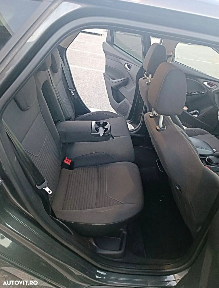 Ford Focus 1.5 TDCi Titanium - 4