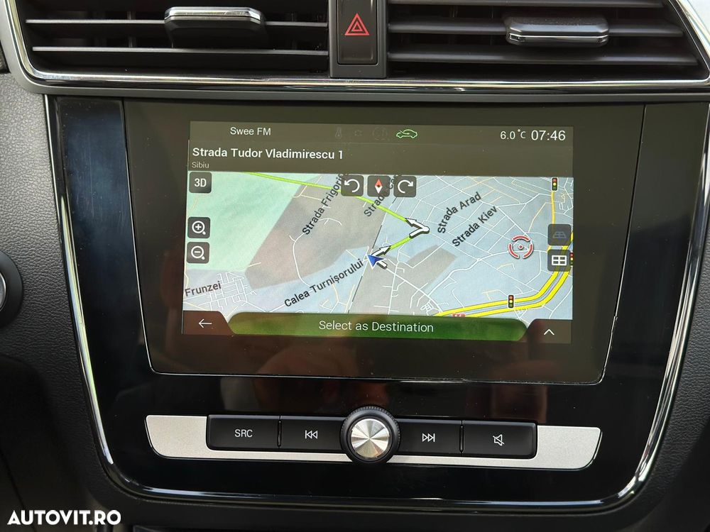 MG ZS EV Luxury - 23