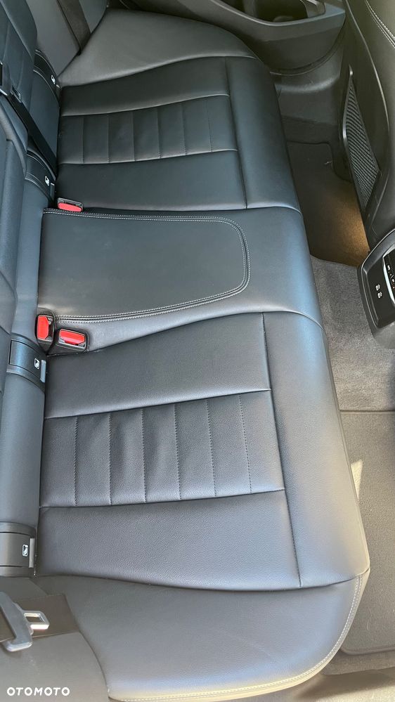 BMW Seria 3 320d Luxury Line Purity sport - 26