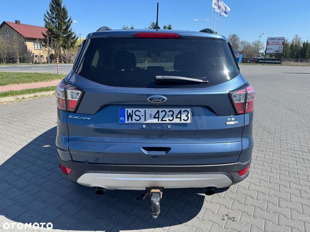 Ford Escape - 4
