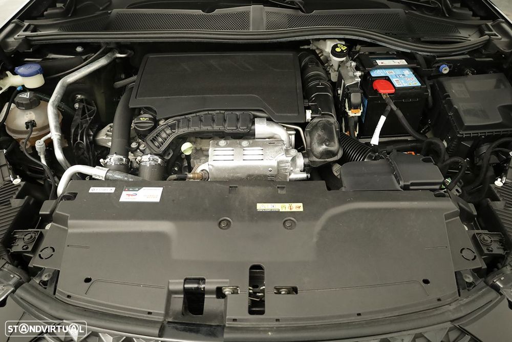 DS DS4 1.2 PureTech Performance Line EAT8 - 26