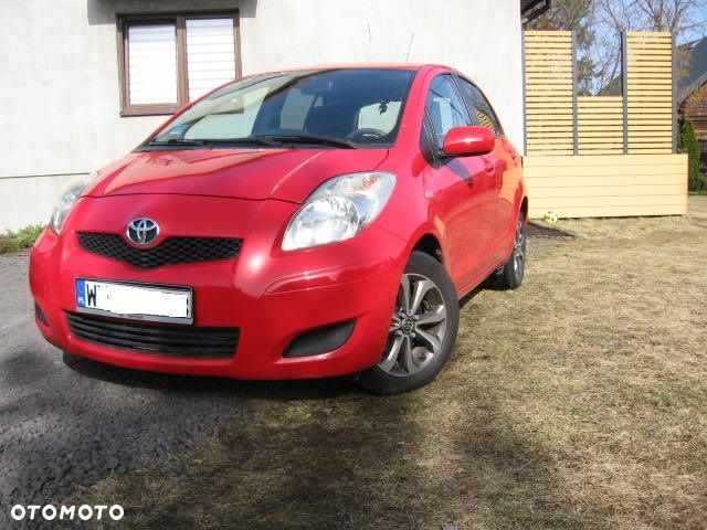 Toyota Yaris 1.33 Luna - 1