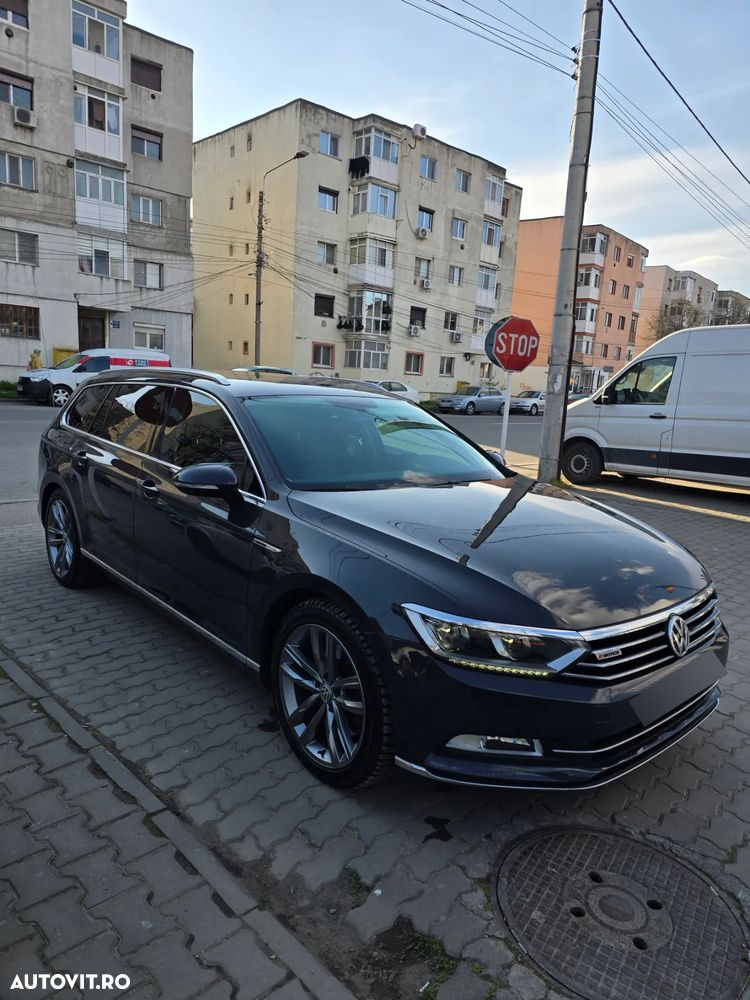 Volkswagen Passat Variant 2.0 TDI DSG 4Motion Highline - 12