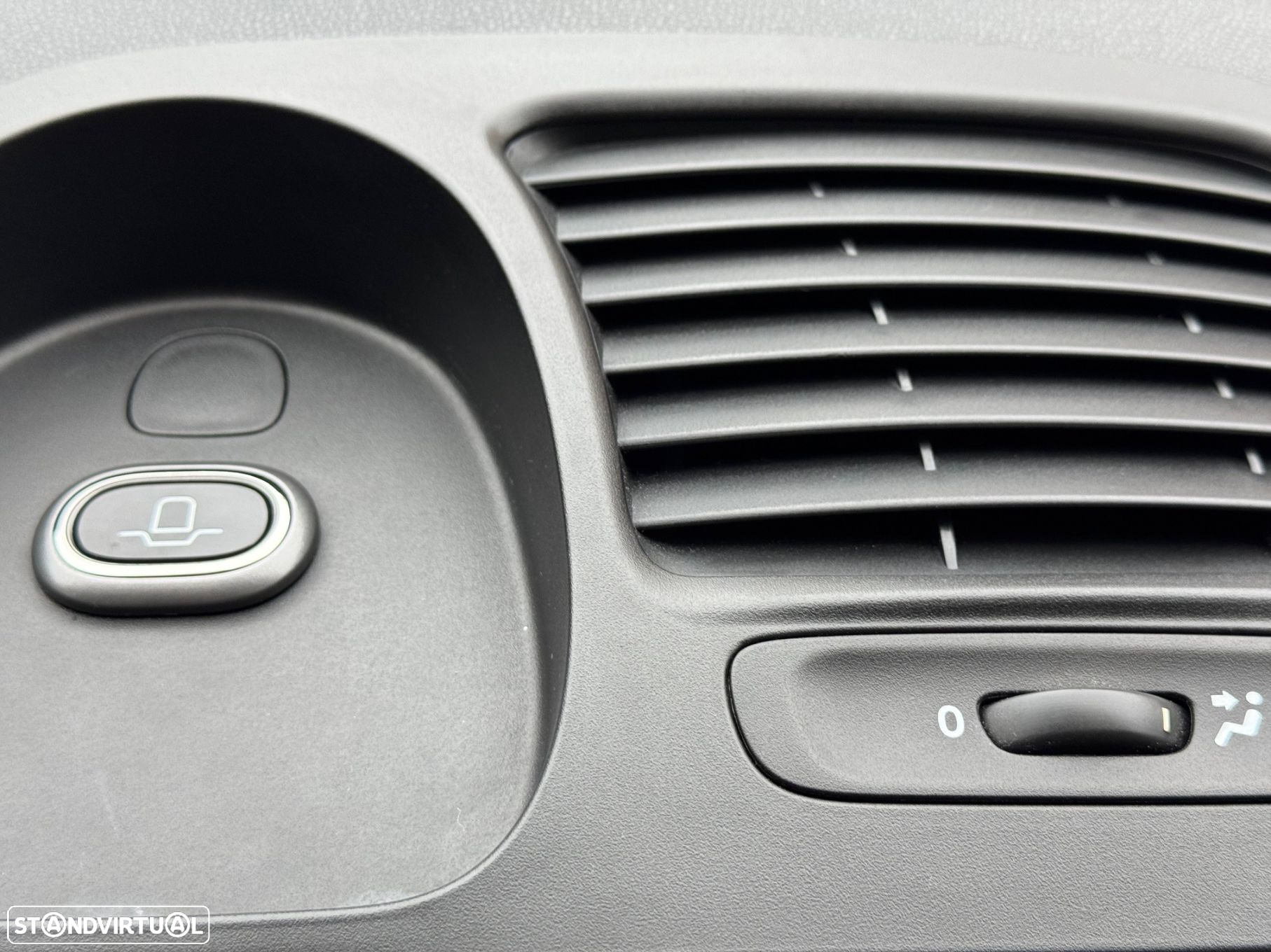 Fiat 500L 0.9 8V TwinAir Lounge Natural Power - 21