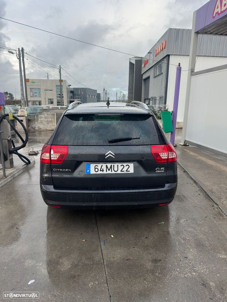 Citroën C5 Tourer HDi 135 FAP Exclusive - 6