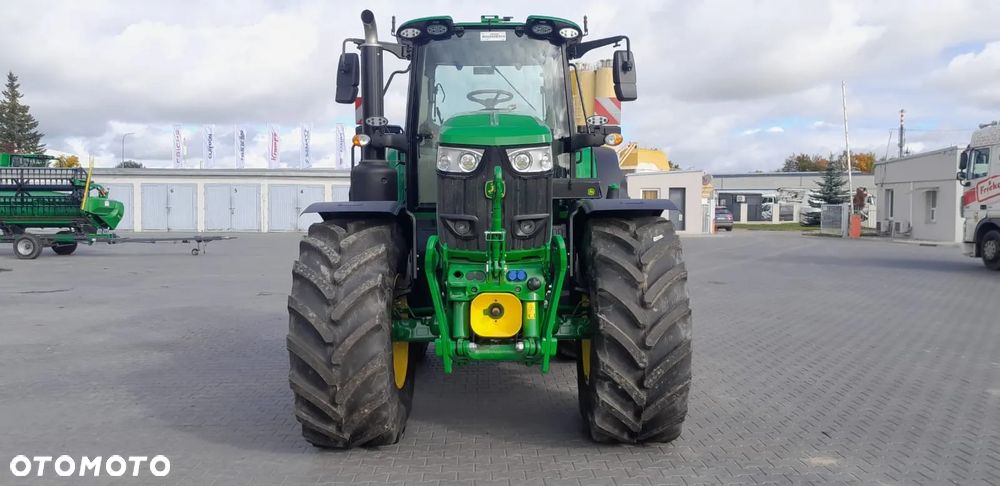 John Deere 6M 200 - 11