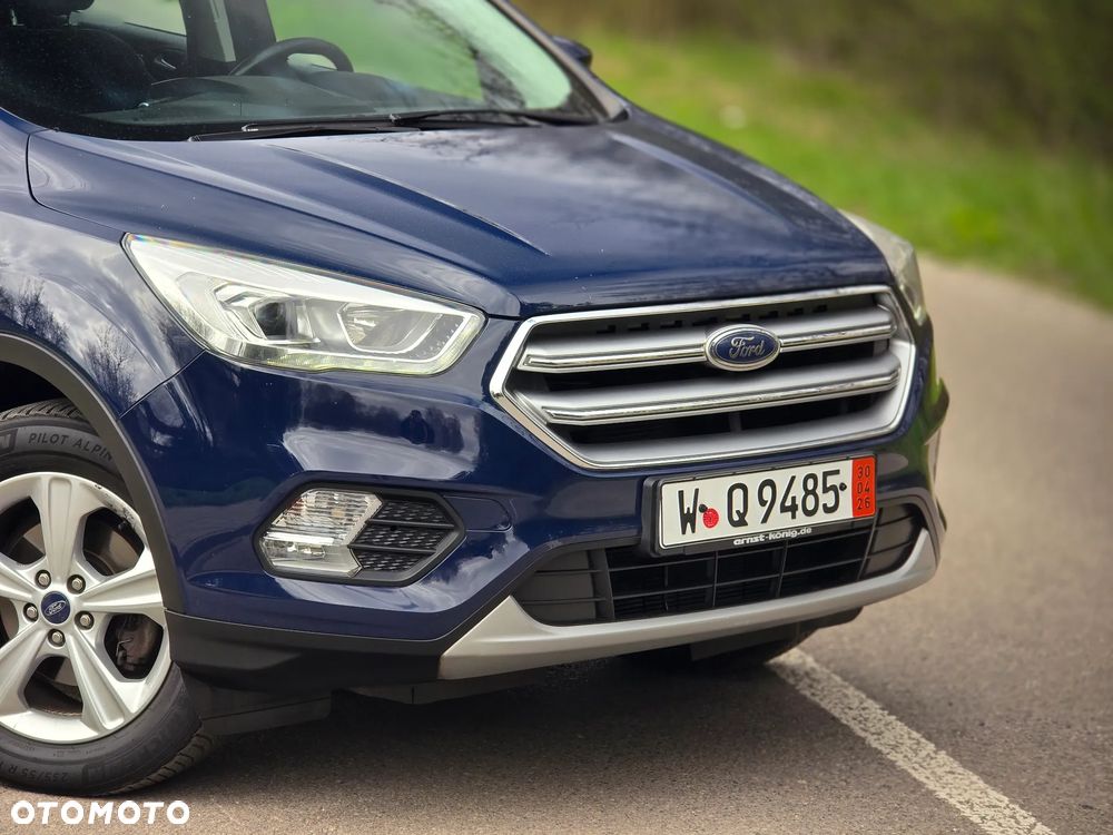 Ford Kuga 1.5 EcoBoost 2x4 Titanium - 33