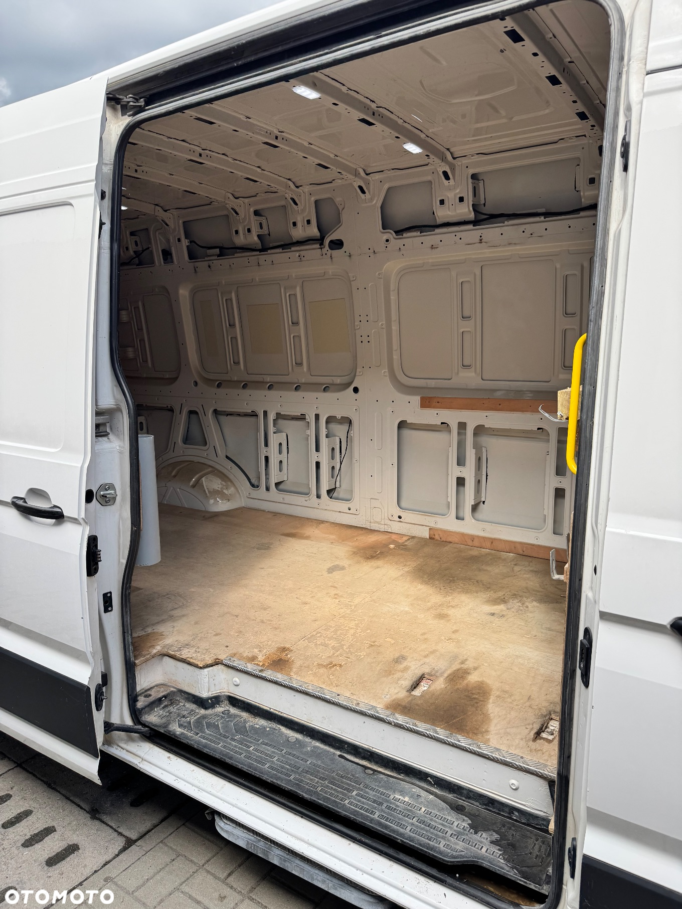 Volkswagen Crafter - 18
