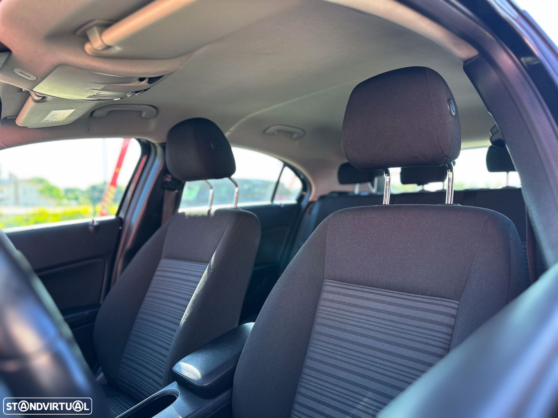 Mercedes-Benz A 180 CDi BlueEfficiency - 12