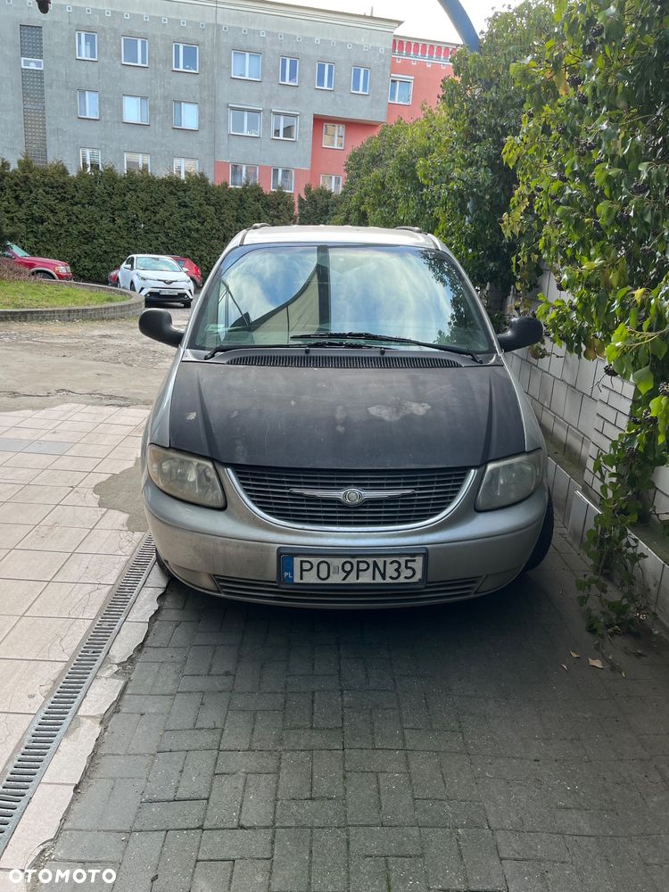 Chrysler Voyager 2.5 CRD SE - 2