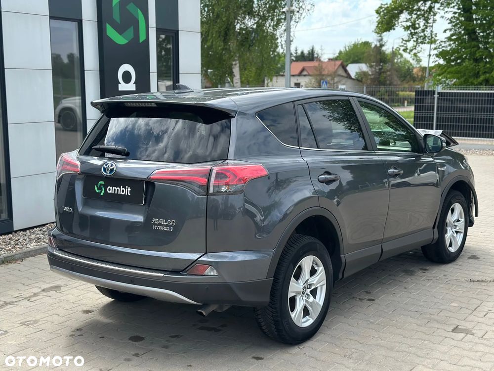 Toyota RAV4 - 7