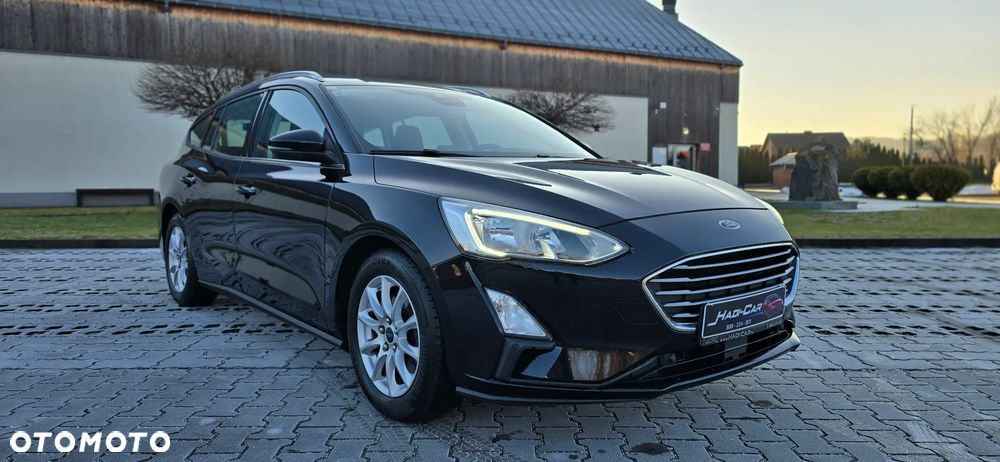 Ford Focus SW - 11