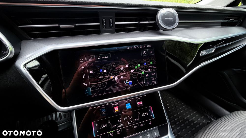 Audi A6 Avant 40 TDI quattro S tronic - 8