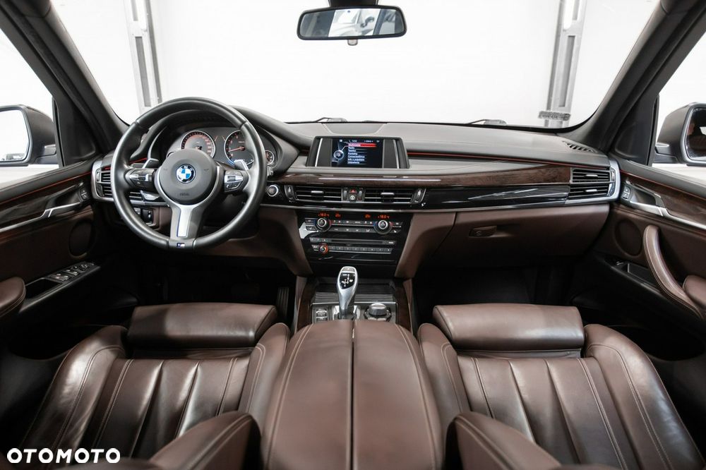 BMW X5 xDrive35i - 17