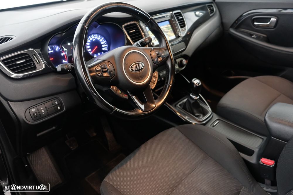 Kia Carens 1.7 CRDi ISG TX - 9