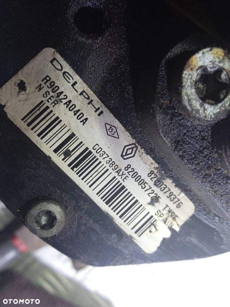 POMPA WTRYSKOWA RENAULT MEGANE 2 8200057225 - 2