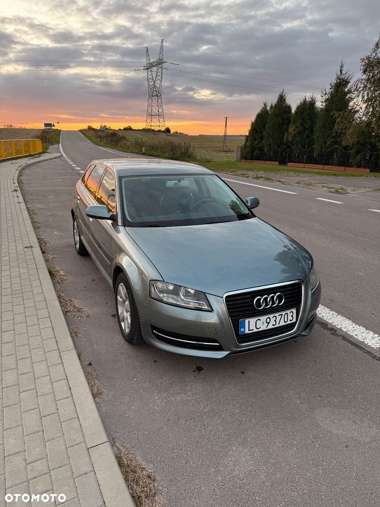 Audi A3 Sportback - 16