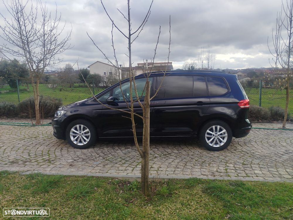 VW Touran 1.6 TDI Confortline DSG - 6