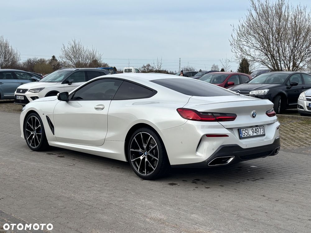 BMW Seria 8 840i - 6
