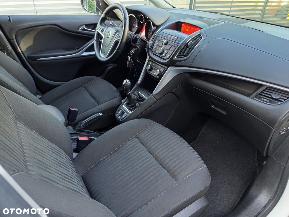 Opel Zafira Tourer 2.0 CDTI Innovation - 31