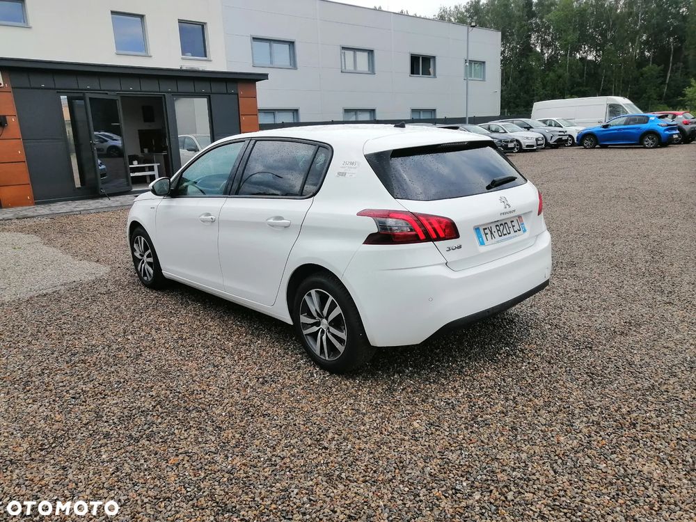 Peugeot 308 BlueHDi 130 Stop & Start Style - 4
