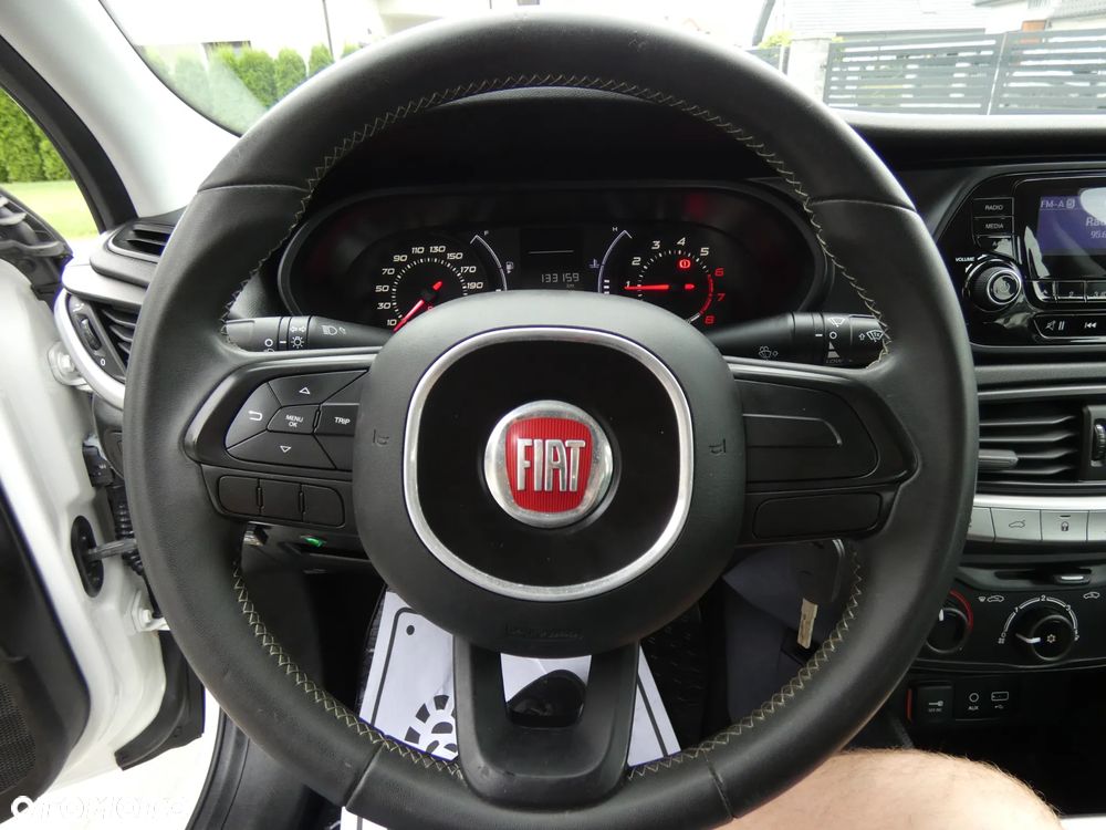 Fiat Tipo 1.4 16V Easy - 22