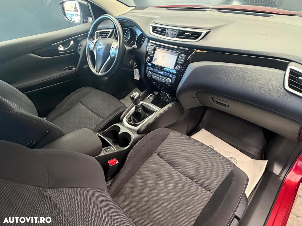 Nissan Qashqai 1.6 DCI ALL-MODE 4x4i ACENTA - 12