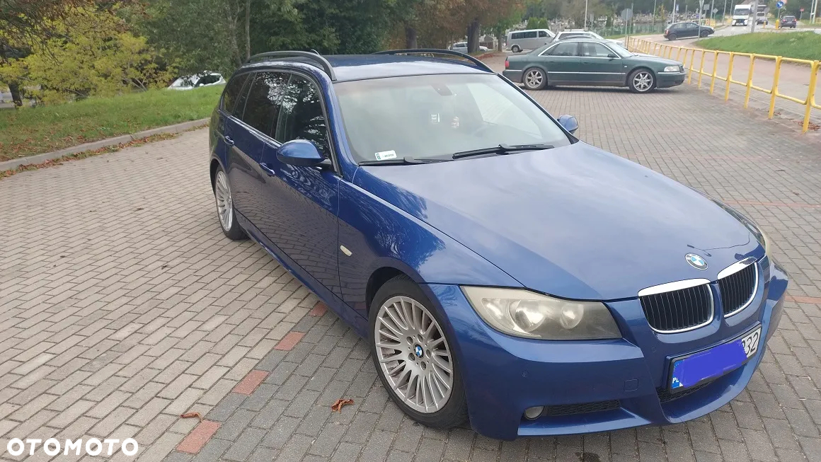 BMW Seria 3 318i Touring - 6