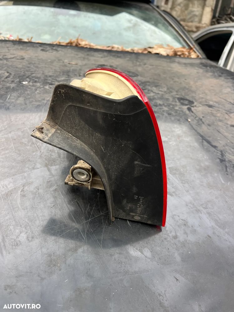 Stop stanga/Stop dreapta spate aripa Audi A4 B7 sedan complet cu soclu - 6