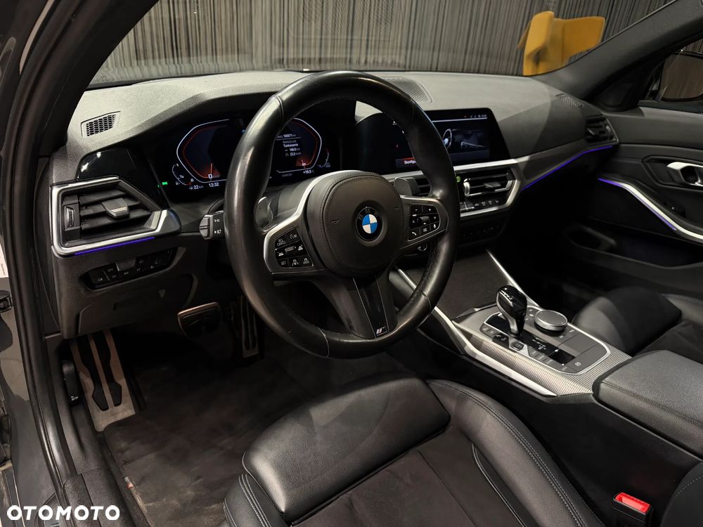 BMW Seria 3 M340i xDrive sport - 10