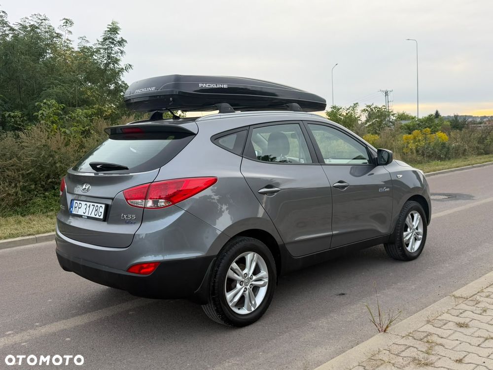 Hyundai ix35 1.7 CRDi 2WD blue Comfort - 13