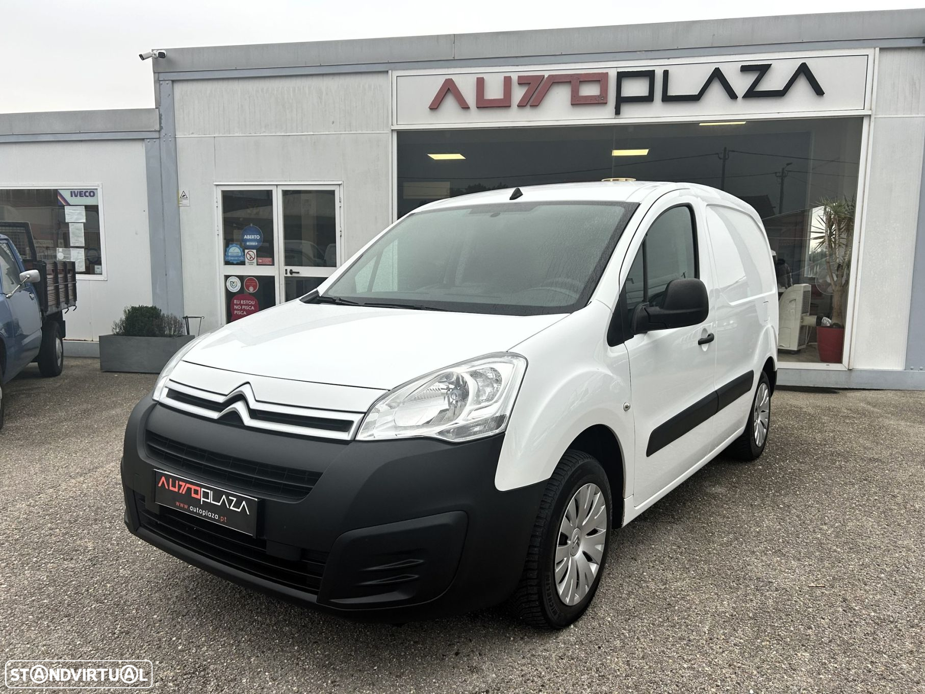 Citroën Berlingo 1.6 BLUEHDI ISOTERMICA - 2