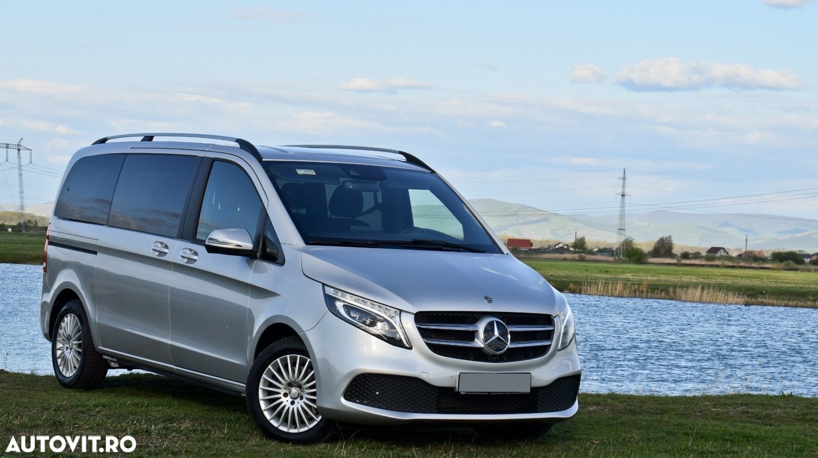 Mercedes-Benz V 300 d kompakt 4Matic 9G-TRONIC - 3