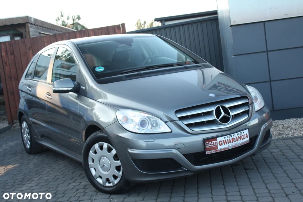 Mercedes-Benz Klasa B 180 - 2