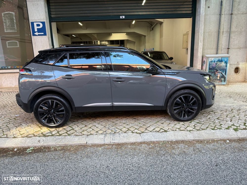 Peugeot 2008 1.2 PureTech GT EAT8 - 3