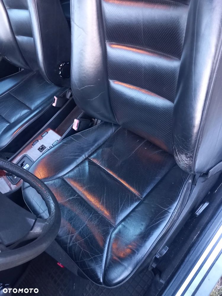 Mercedes-Benz W124 (1984-1993) - 15