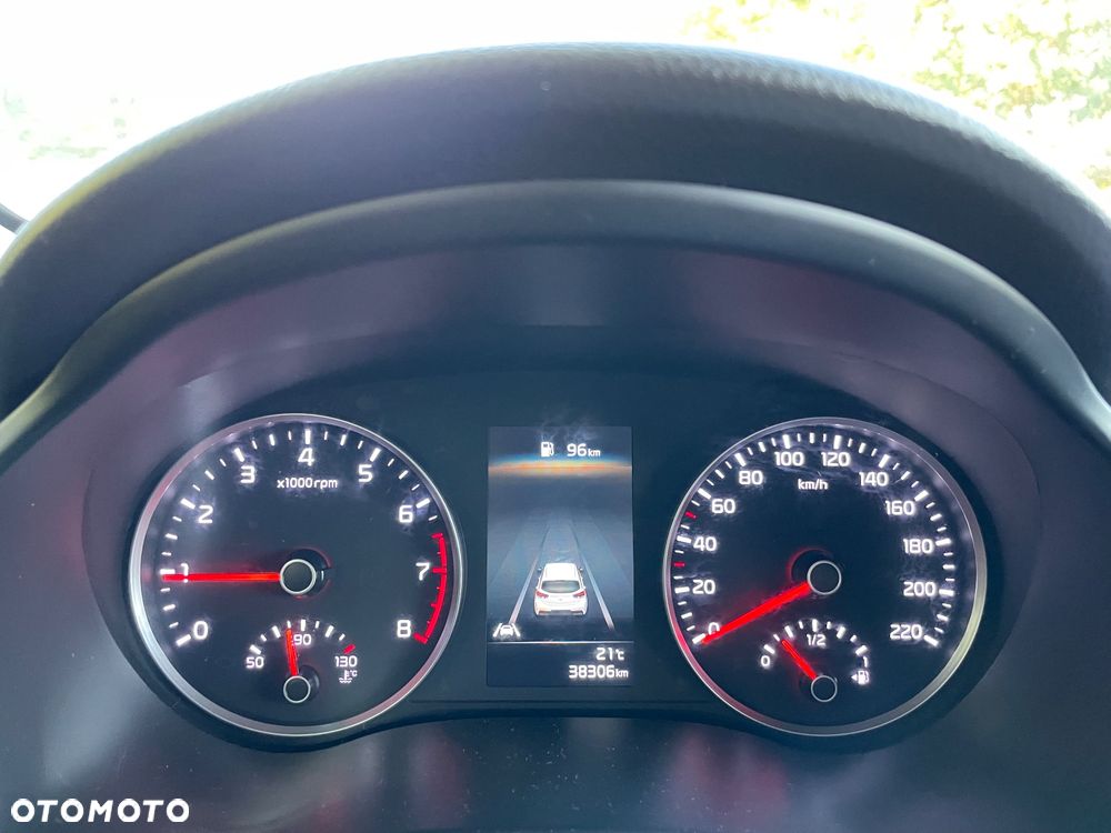 Kia Rio - 18