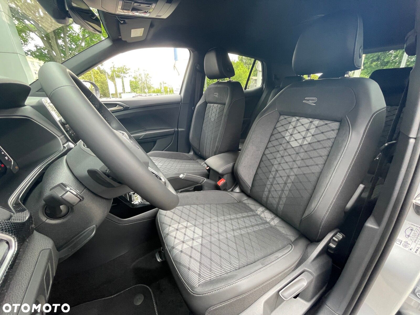 Volkswagen T-Cross 1.5 TSI ACT R-Line Plus DSG - 13