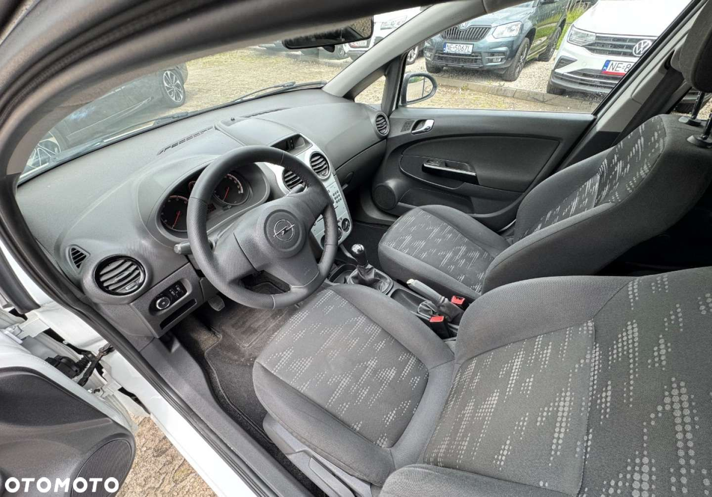 Opel Corsa - 11